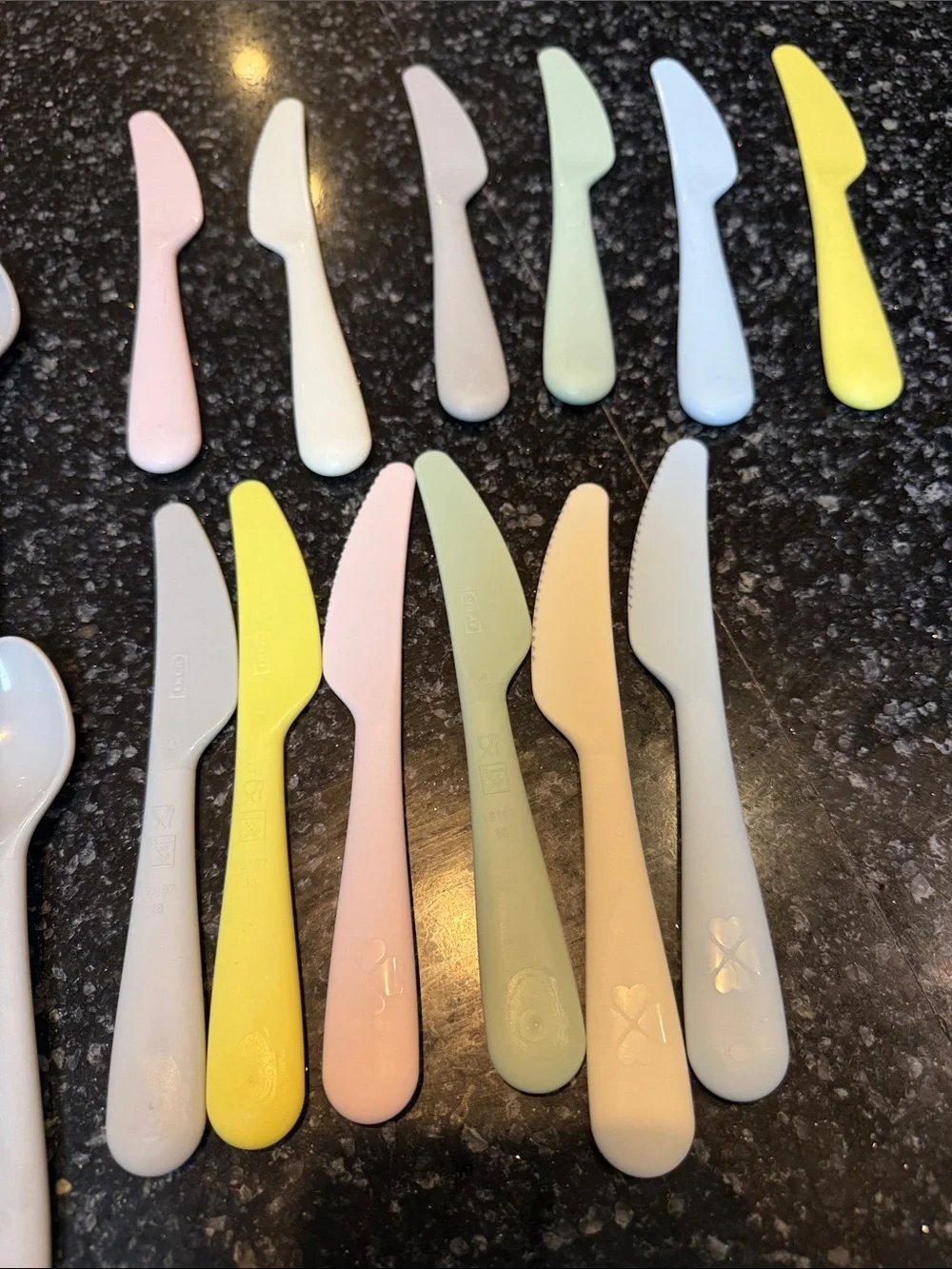 ILEA KALAS 7.5 diameter Pastel Multicolor Plates (9) and 12 spoons & 12  knives